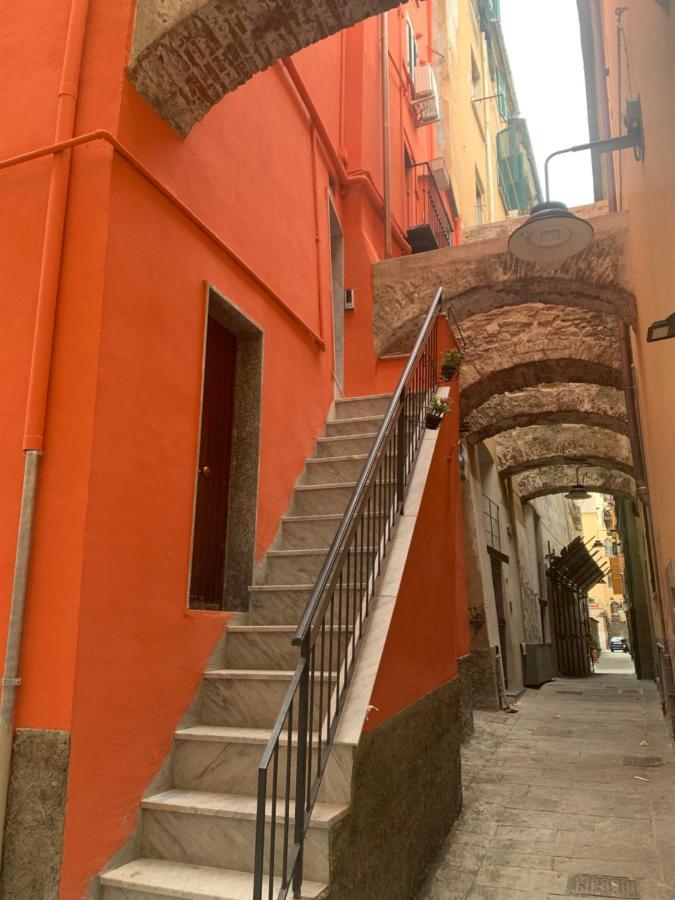 Casa Cimella, Un Nido Nel Cuore Del Porto Antico Cod Citra 010025-Lt-2629 Genoa Exterior photo